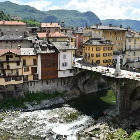 アパート Residenza La Roggia ヴァラッロ