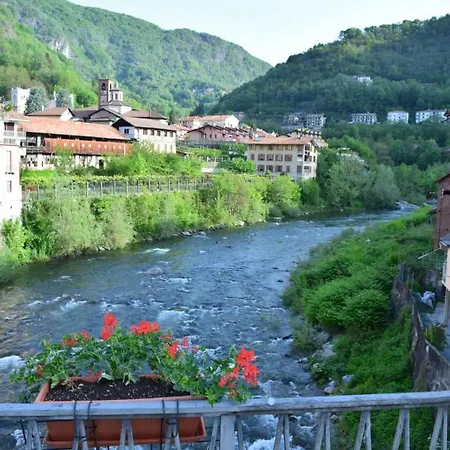 Residenza La Roggia * ヴァラッロ